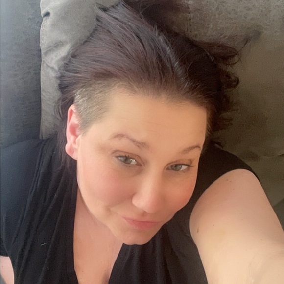 Meet your Posher, Jennifer - Picture 10 of 10